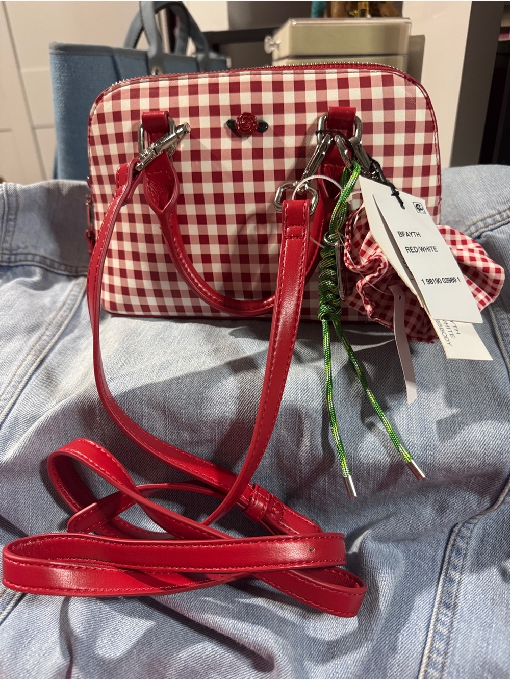 Steve Madden Red Gingham Satchel with Green Charm Bfayth crossbody with strap - Picture 7 of 10